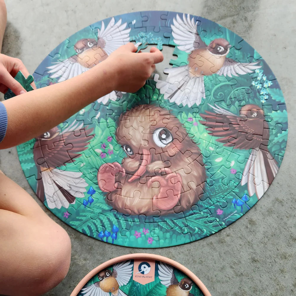 Kuwi the Kiwi - Fantail Flutter Round Puzzle